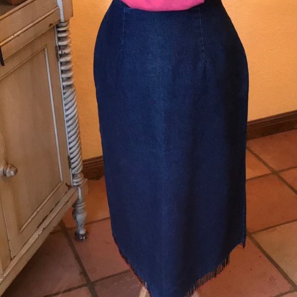 Bentley Arbuckle Jean skirt - Picture 2 of 5